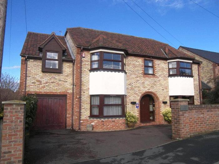 Byerley House Bed & Breakfast Newmarket  Exterior photo